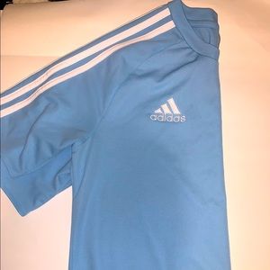 Light blue teens adidas shirt. Size (L)